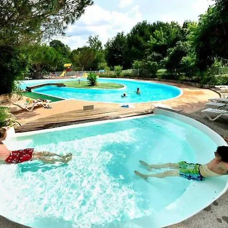 4 Etoiles - Piscine - Eeciaf Kamp alanı Meyronne