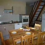 Zecamping 4 Etoiles Pataugeoire Piscine Chiens Acceptes Tente 25m2 美约尼