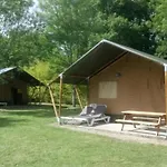 Zecamping 4 Etoiles Pataugeoire Piscine Chiens Acceptes Tente 25m2 4*